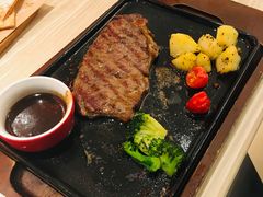 -必胜客(东大桥店)