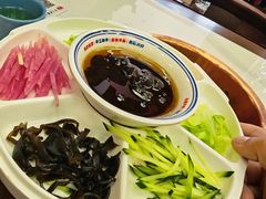 -老北京胡同味道二荤铺(酒仙桥店)