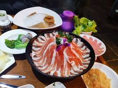 -洪焱重庆老火锅(万福花园店)