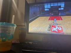 -网鱼网咖·vision pro(黄浦人民公园店)