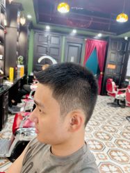-豪帅男士理容馆