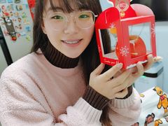 -85度C(生甜甜圈研究工坊·上海平凉店)