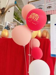 -灰姑娘美甲美睫馆