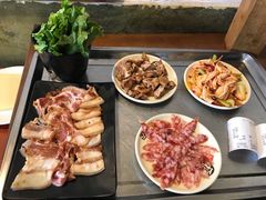 -全有福烙锅店小院