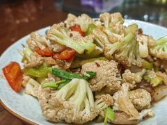 菜花炒蜇头-魁盛居百年鲁菜馆(中林路店)