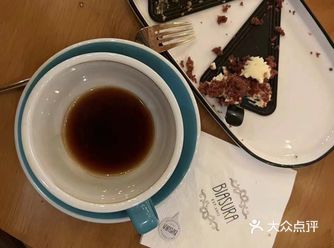 我个人最喜欢厚椰拿铁 店里环境氛围很好 很安静