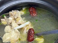 -范饭椰林川湘味海鲜·椰子鸡(三亚湾椰梦长廊店)