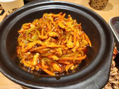 -川堂风·跷脚牛肉·乐山爆炒(宝山日月光店)