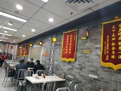 -老边饺子馆(北京南站3店)