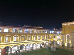 -首创奥特莱斯(西安店)