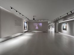 -乐派诗婚纱摄影