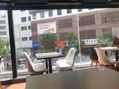 -肯德基(湾畔店)