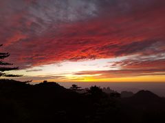 -光明顶山庄