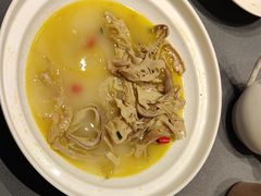 -双湖园·地标武汉菜(黄鹤楼解放路店)