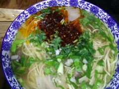-陇上全荟兰州传统牛肉面(延吉路店)