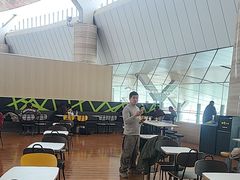 -麦当劳(鄂尔多斯机场店)