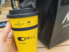 -M Stand(上海人民广场来福士店)