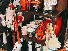 -星巴克(杭州银泰城西一店)