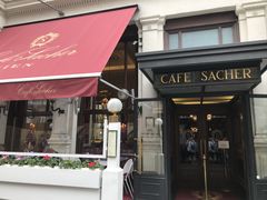 -Cafe Sacher(WIEN)