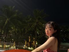 -三亚湾海居铂尔曼度假酒店