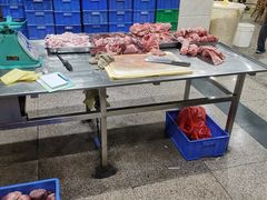 -标记美食新鲜猪杂(兴南大道店)