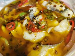 石锅沸腾黑鱼-辛香汇(宝乐汇店)