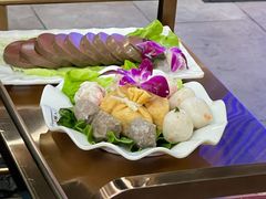 丸子全家福-港迹·鲜围煮海鲜火锅(湖州时代广场店)