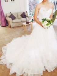 点击看大图 Le Camelia 臻选婚纱礼服高级定制-LeCameliaBridal 山茶花新娘 婚纱礼服高级定制
