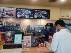 -DQ·蛋糕·冰淇淋(大宁国际商业广场店)