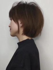 -HG美发设计沙龙