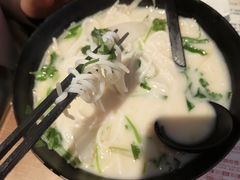 -肥汁米蘭香港米线(宁波路总店)