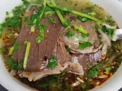 精品羊肉汤-郝刚刚羊杂割(柳巷店)