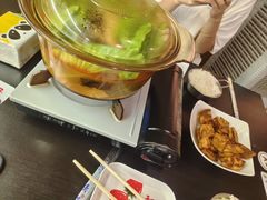 -满格嗦新疆椒麻鸡火锅.炒米粉(川大江安校区店)
