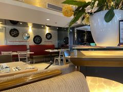 -必胜客(上海新南方商城PH店)