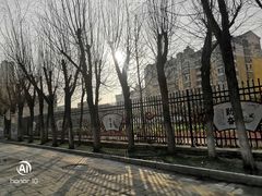 -秦皇岛市西港路小学