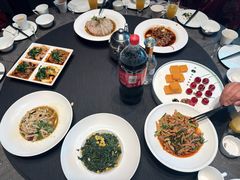 -艳阳天民俗村(公园路店)