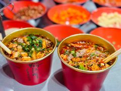 -鹤江桥·红油牛肉粉(SKP店)