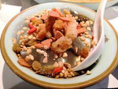 -江边城外烤全鱼(世茂广场店)