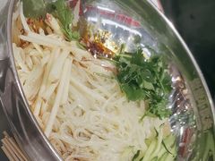 -堂堂小伙夫·辽宁小吃大排档(京西大悦城店)