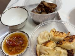 -无名氏宵夜小摊(祝家三姐妹馄饨店)