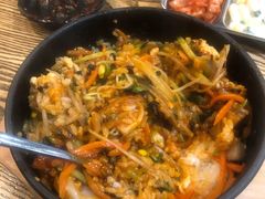 -吴草鸡爪오초닭발韩食堂(融恒盈嘉中心店)