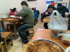 大堂-增盛魁小吃店
