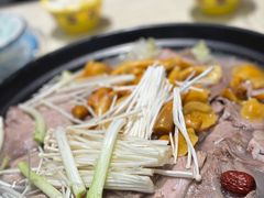 -九寨特色牦牛肉汤锅 羊肉汤锅