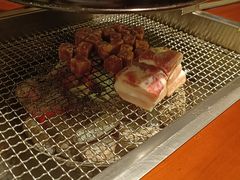 -肉甲韩国木炭烤肉(新壹街1店)