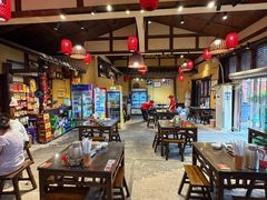 -富正毅三下锅·湘西韵味(天门山索道店)
