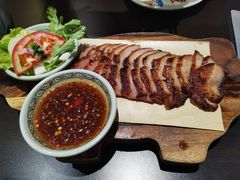 烧猪颈肉-大头虾越式风味餐厅(光明广场店)