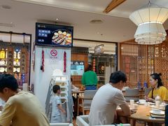 大堂-上关雪東北菜(中房金谊店)