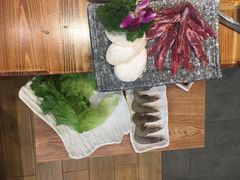 -万兴佳烤肉·长白山老味道(宏泰广场店)