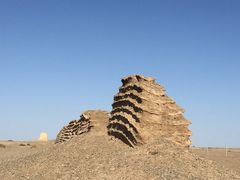 敦煌汉长城遗址-汉长城遗址