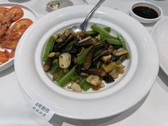 -万龙洲海鲜(大兴绿地缤纷城店)